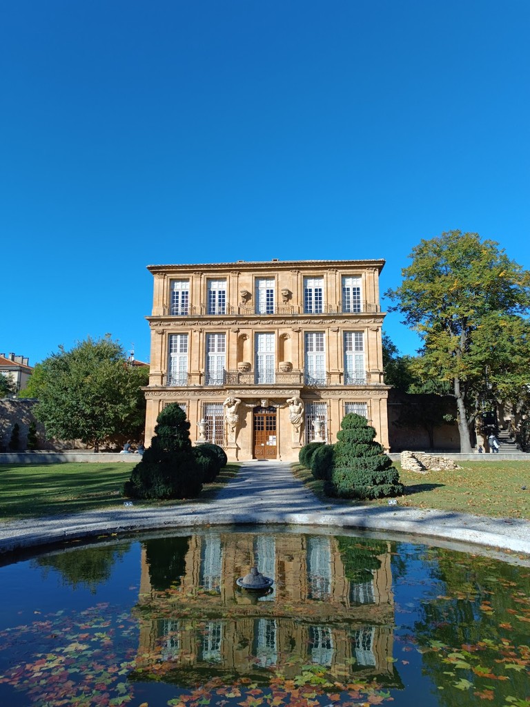 Pavillon de Vendôme (Source: Google Maps)