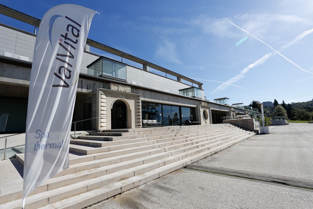 Thermes Nationaux d'Aix-les-Bains (Source: Google Maps)