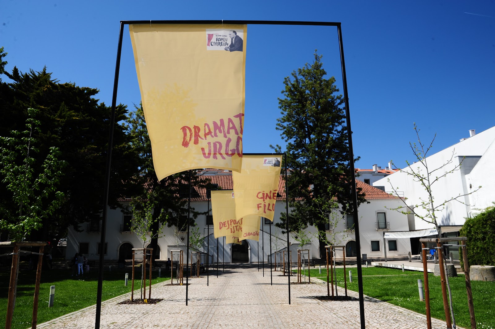 Almada Velha (Old Town) (Source: Google Maps)