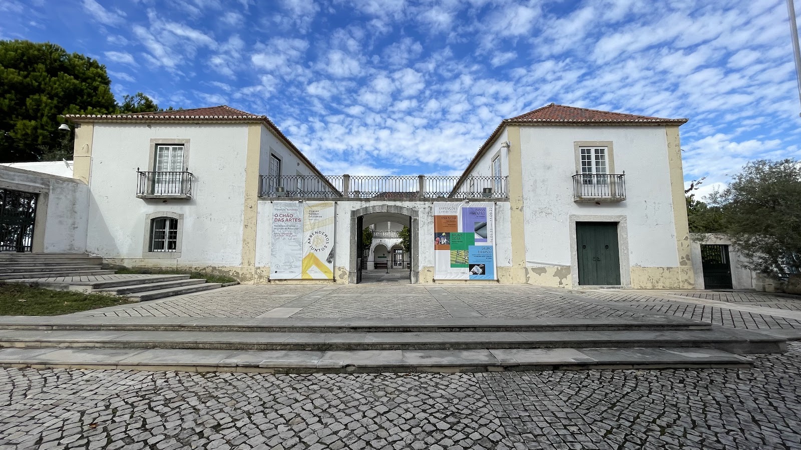 Casa da Cerca - Centro de Arte Contemporânea (Source: Google Maps)