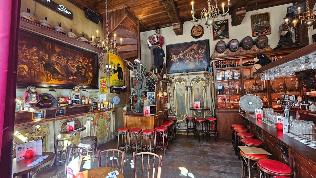 In 't Aepjen (Source: Google Maps)