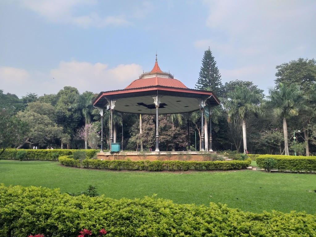 Cubbon Park (Source: Google Maps)