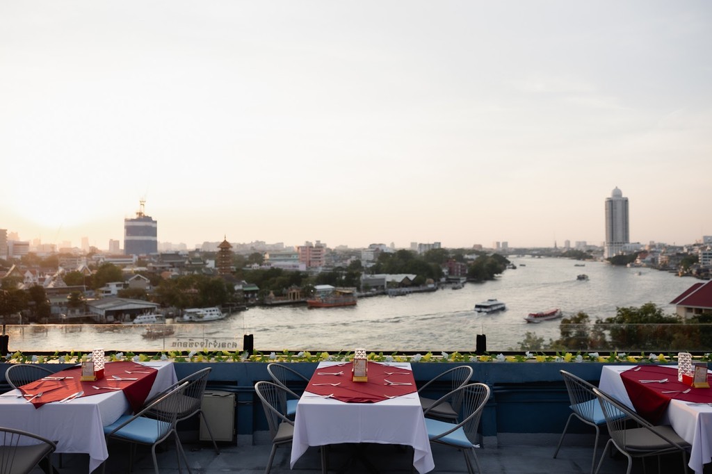 River Vibe Restaurant & Bar (Source: Google Maps)