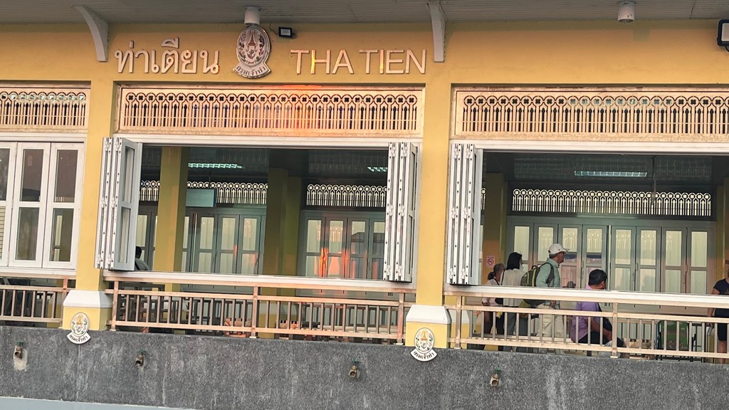 Tha Tien Market (Source: Google Maps)