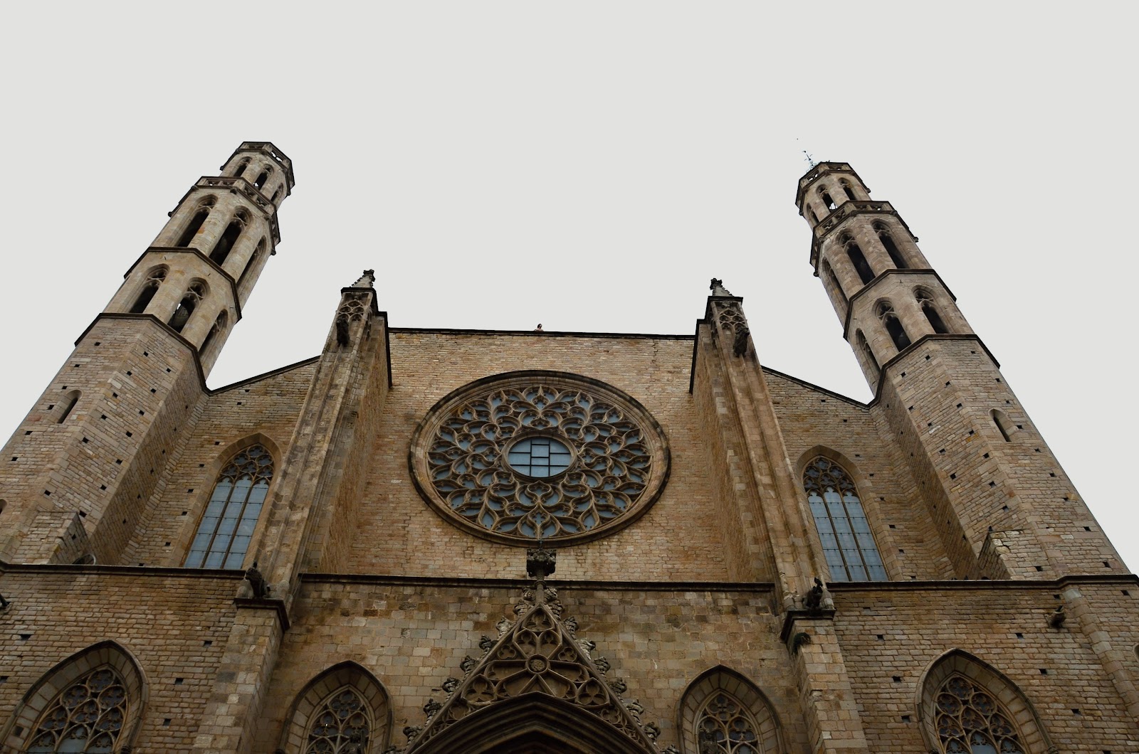 Basilica de Santa Maria del Mar (Source: Google Maps)
