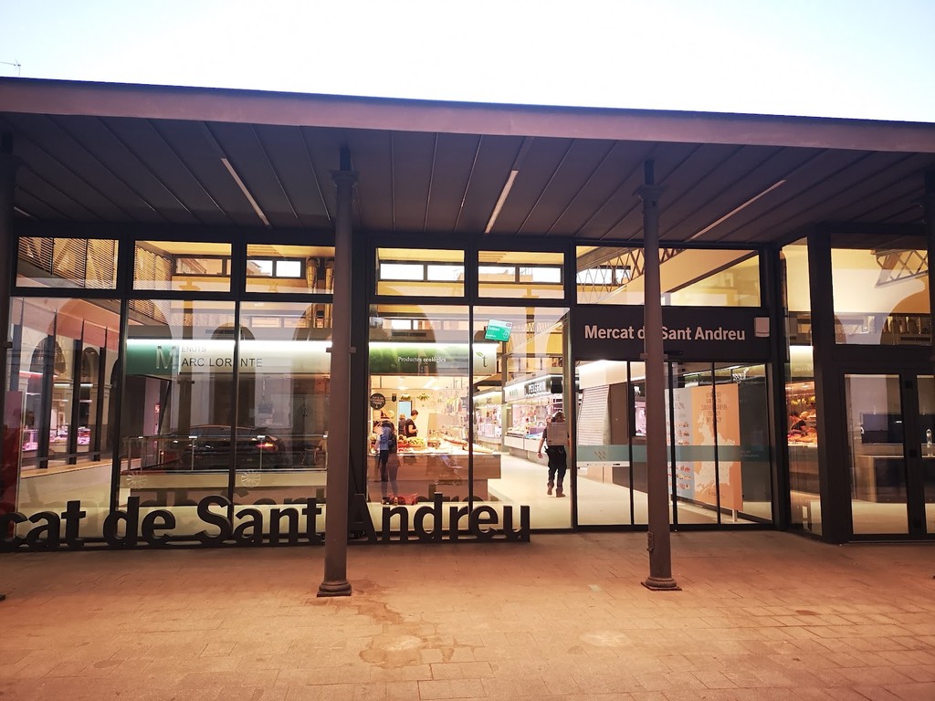 Mercat de Sant Andreu (Source: Google Maps)