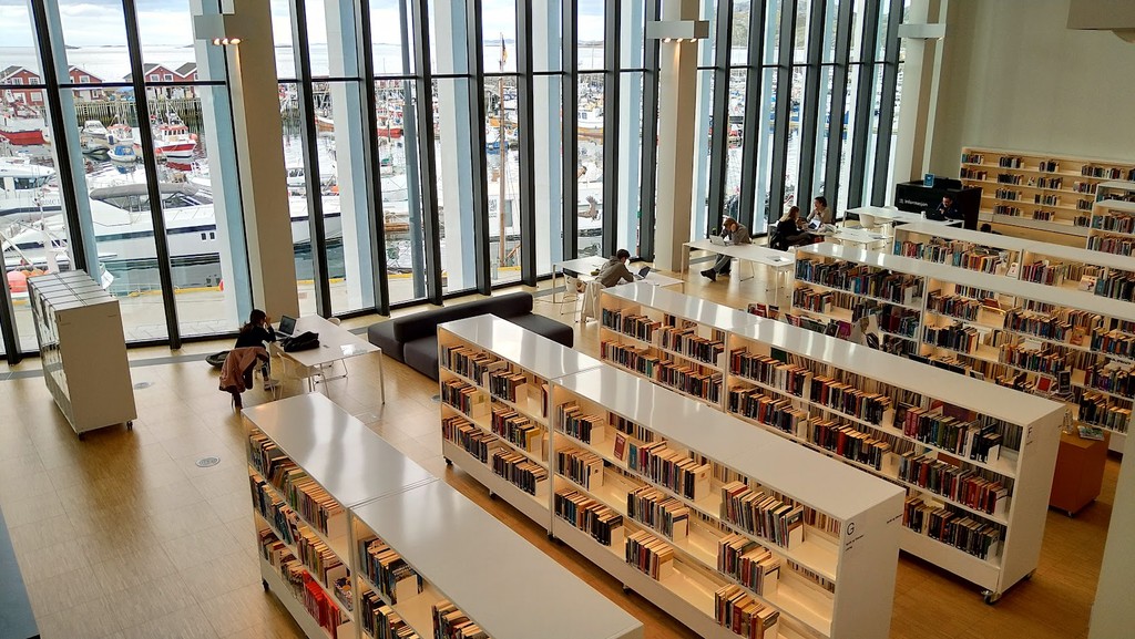 Bodø Public Library (Stormen Bibliotek) (Source: Google Maps)