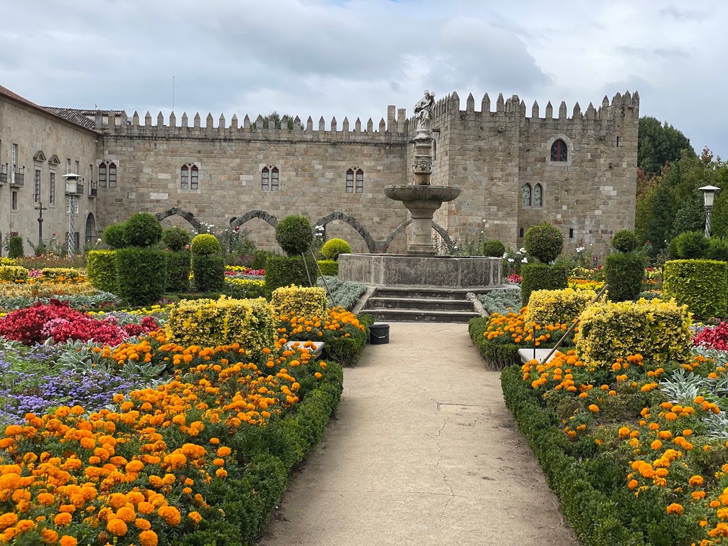 Jardim de Santa Bárbara (Source: Google Maps)