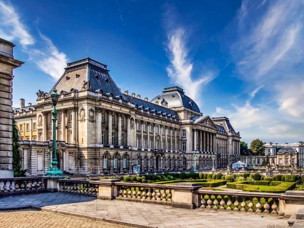 Royal Palace of Brussels (Source: Google Maps)