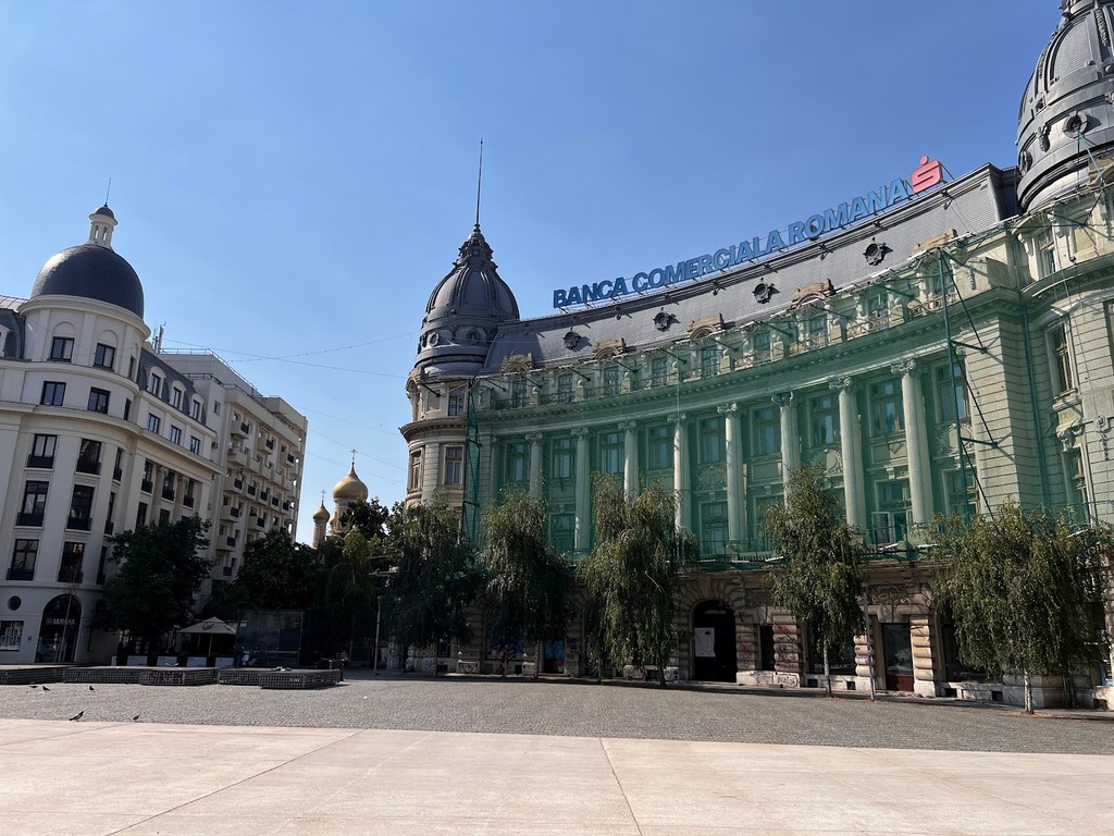 University Square (Piața Universității) (Source: Google Maps)