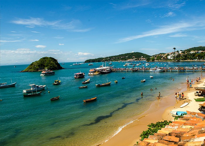 Praia da Armação (Source: Google Maps)