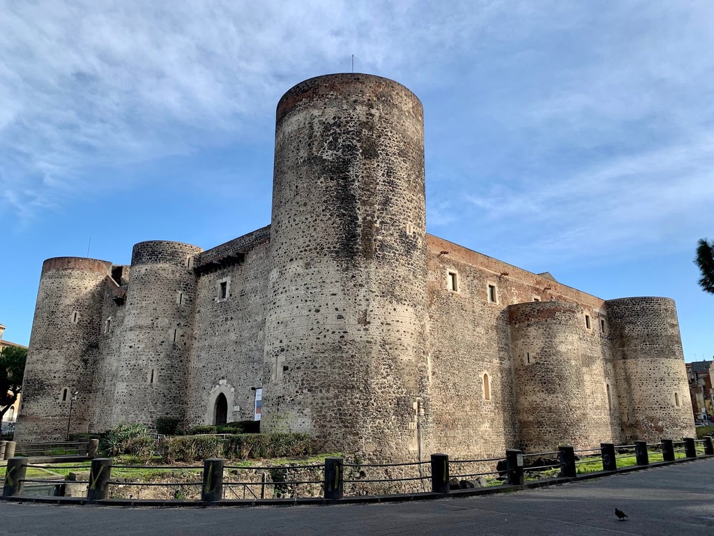 Castello Ursino (Source: Google Maps)