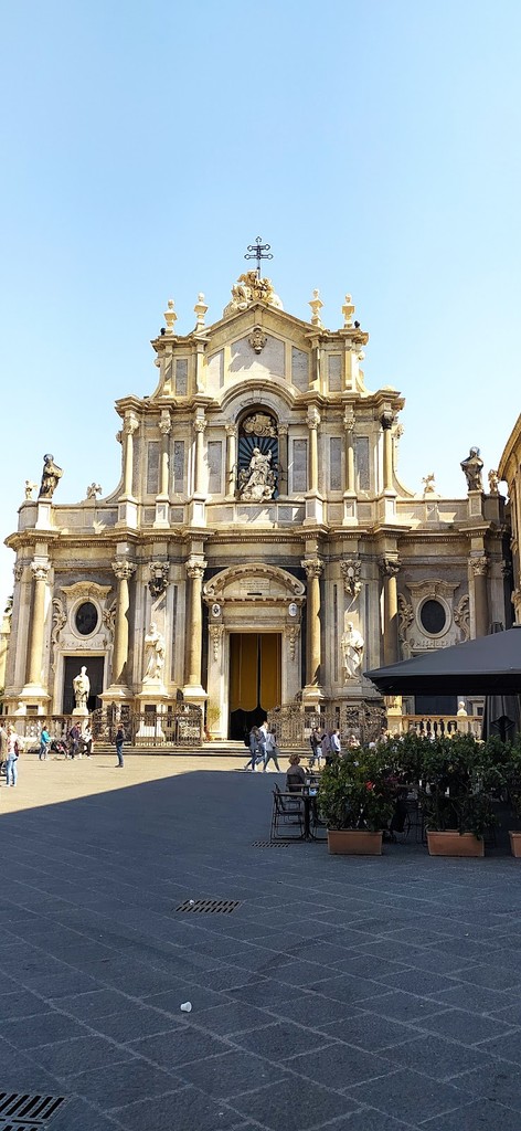 Piazza del Duomo (Source: Google Maps)