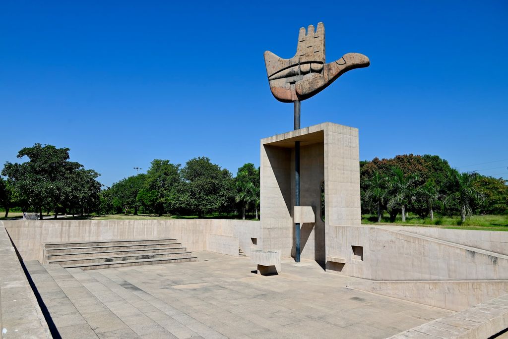 Open Hand Monument (Source: Google Maps)