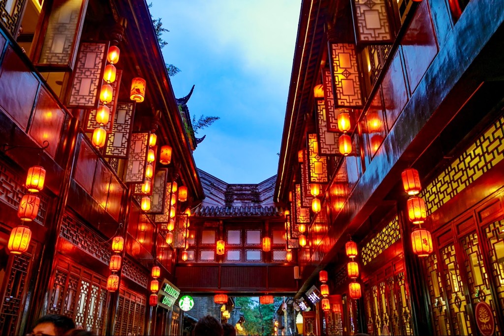 Jinli Ancient Street (锦里古街) (Source: Google Maps)