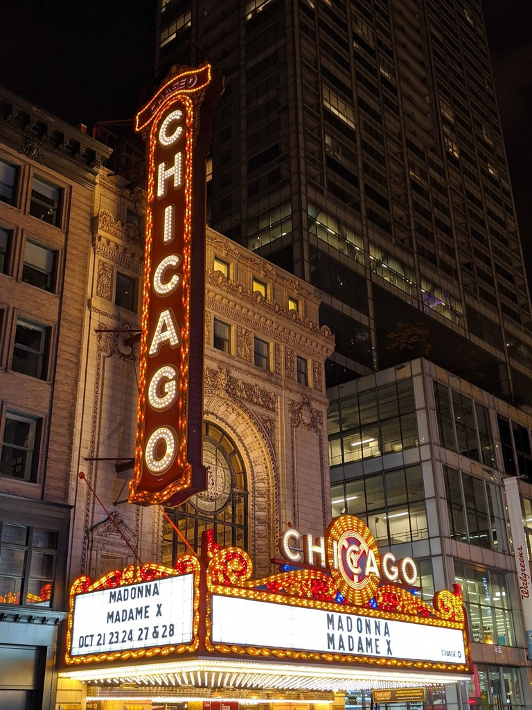 The Chicago Theatre (Source: Google Maps)