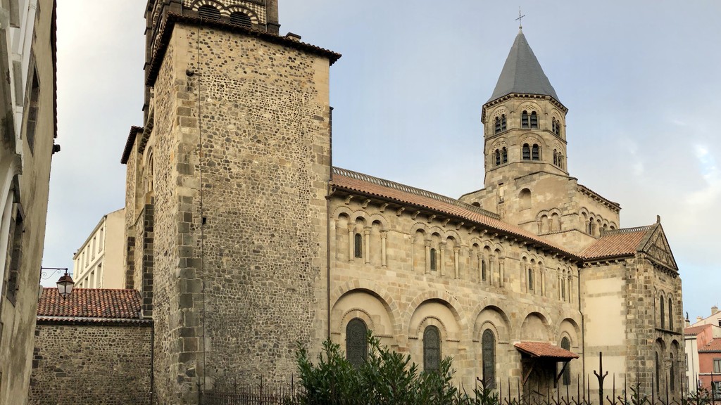 Basilique Notre-Dame-du-Port (Source: Google Maps)