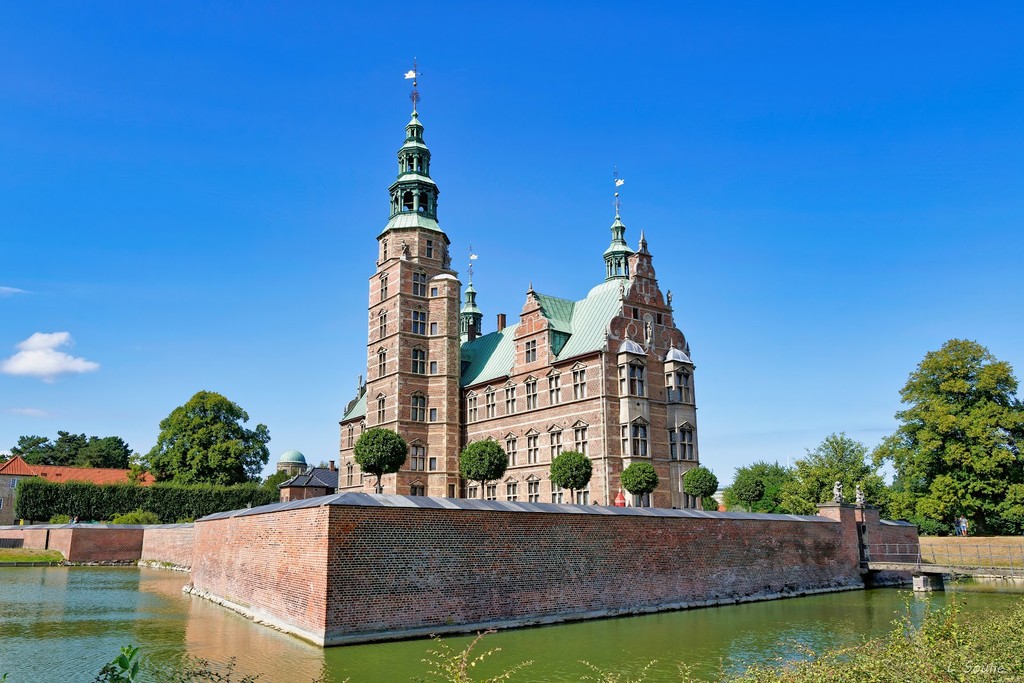 Kongens Have (The King's Garden) (Source: Google Maps)