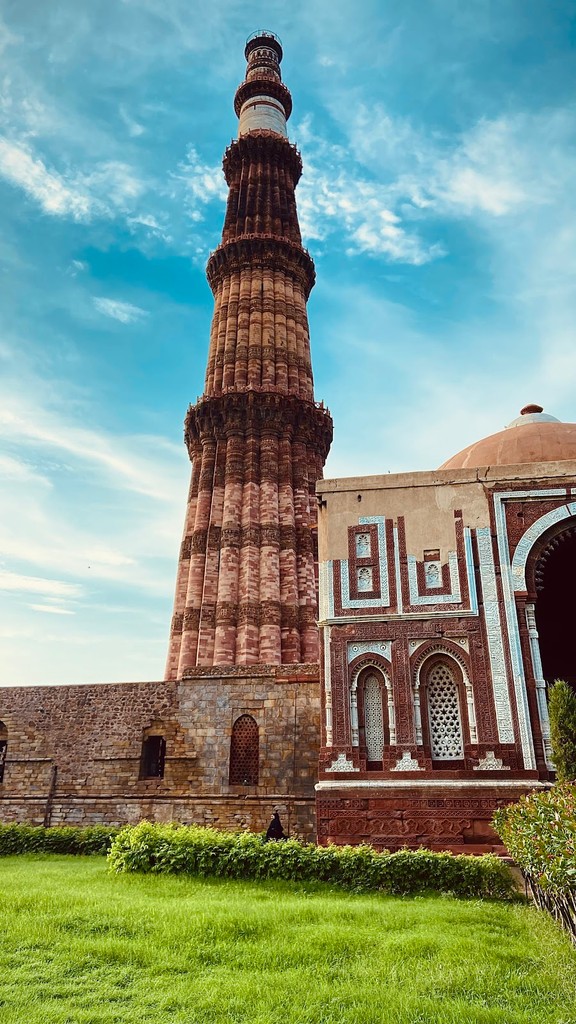 Qutub Minar (Source: Google Maps)