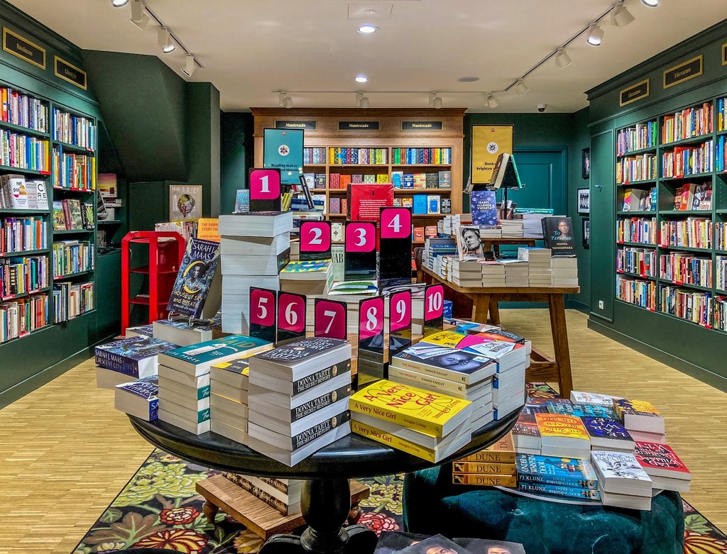 Paagman Boekhandel (Source: Google Maps)