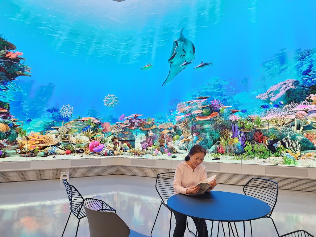 Edmonton Public Library (Stanley A. Milner Library) (Source: Google Maps)