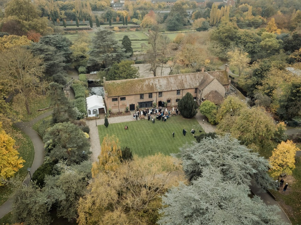 The Tudor Barn (Source: Google Maps)
