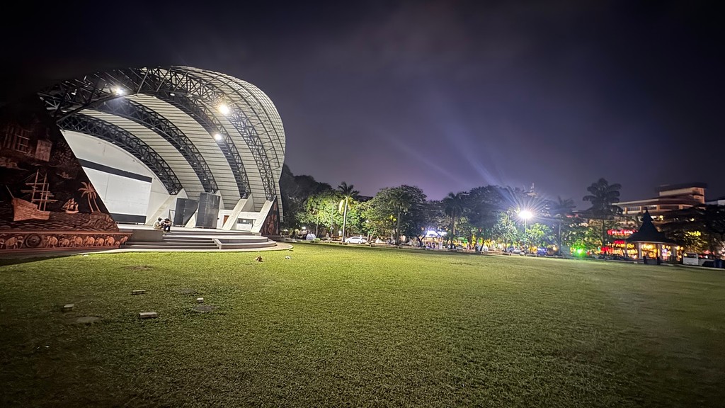 Durbar Hall Ground (Source: Google Maps)