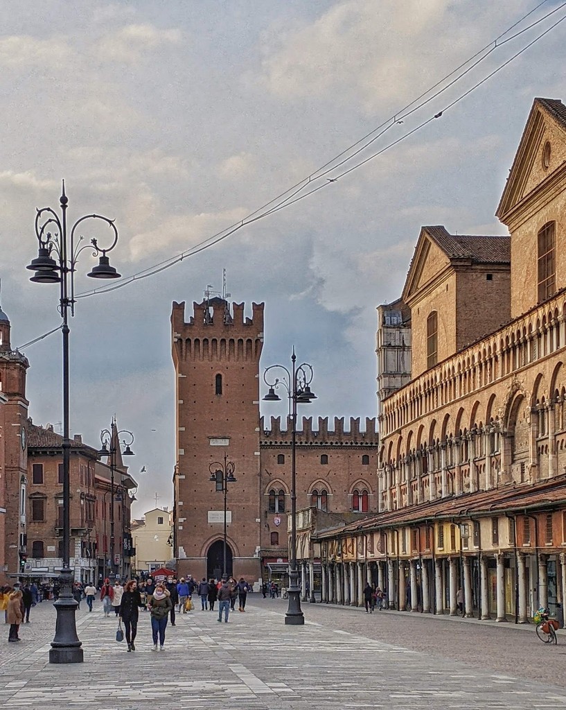 Piazza Trento e Trieste (Source: Google Maps)