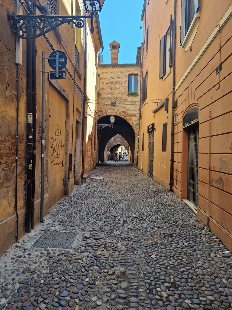 Via delle Volte (Source: Google Maps)