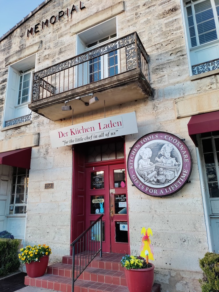 Der Kuchen Laden (Source: Google Maps)