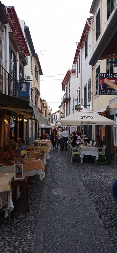 Zona Velha (Source: Google Maps)