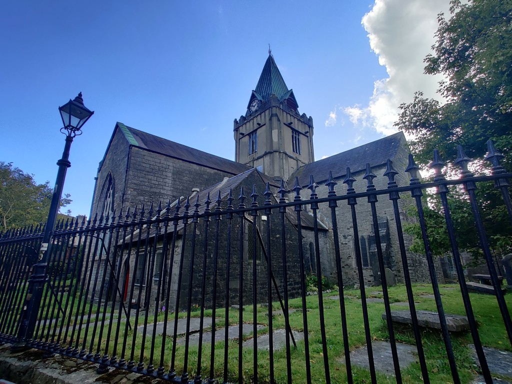 St. Nicholas' Collegiate Church (Source: Google Maps)