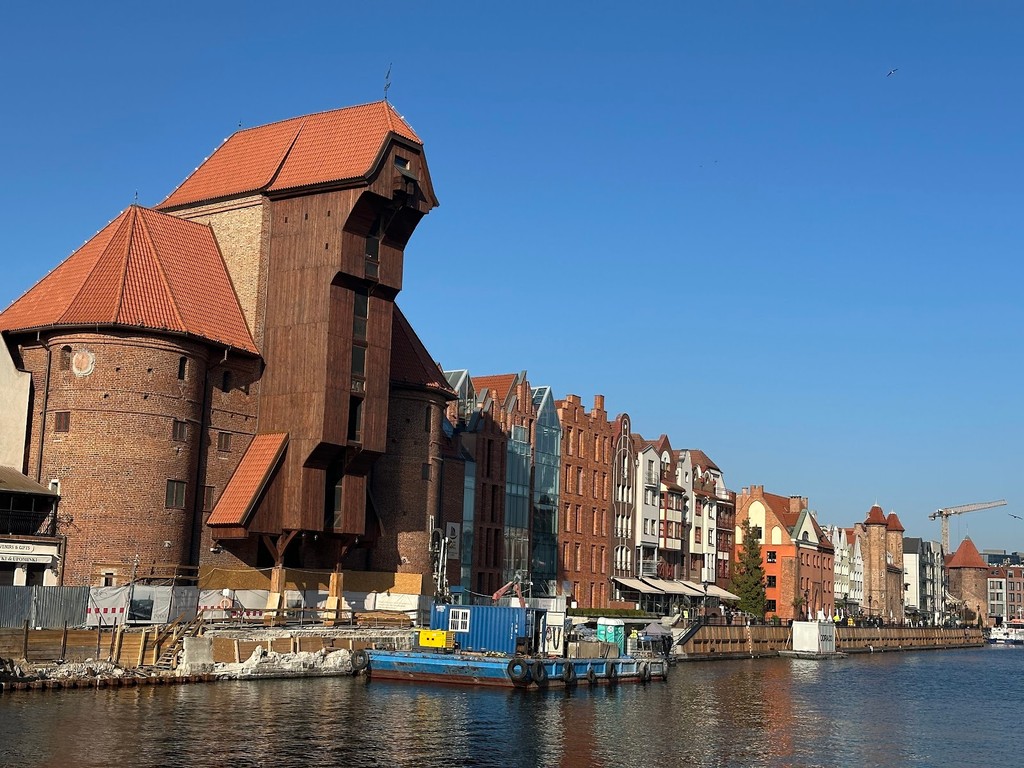 Gdańsk Crane (Żuraw) (Source: Google Maps)