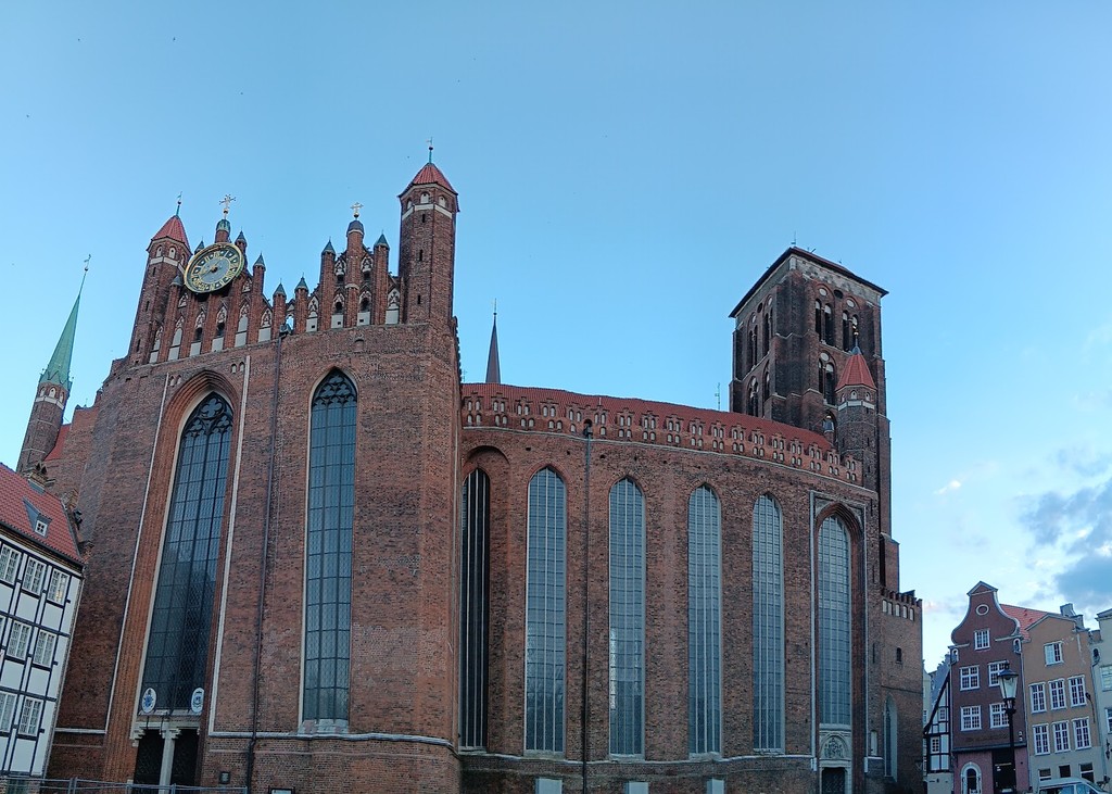 St. Mary's Church (Bazylika Mariacka) (Source: Google Maps)
