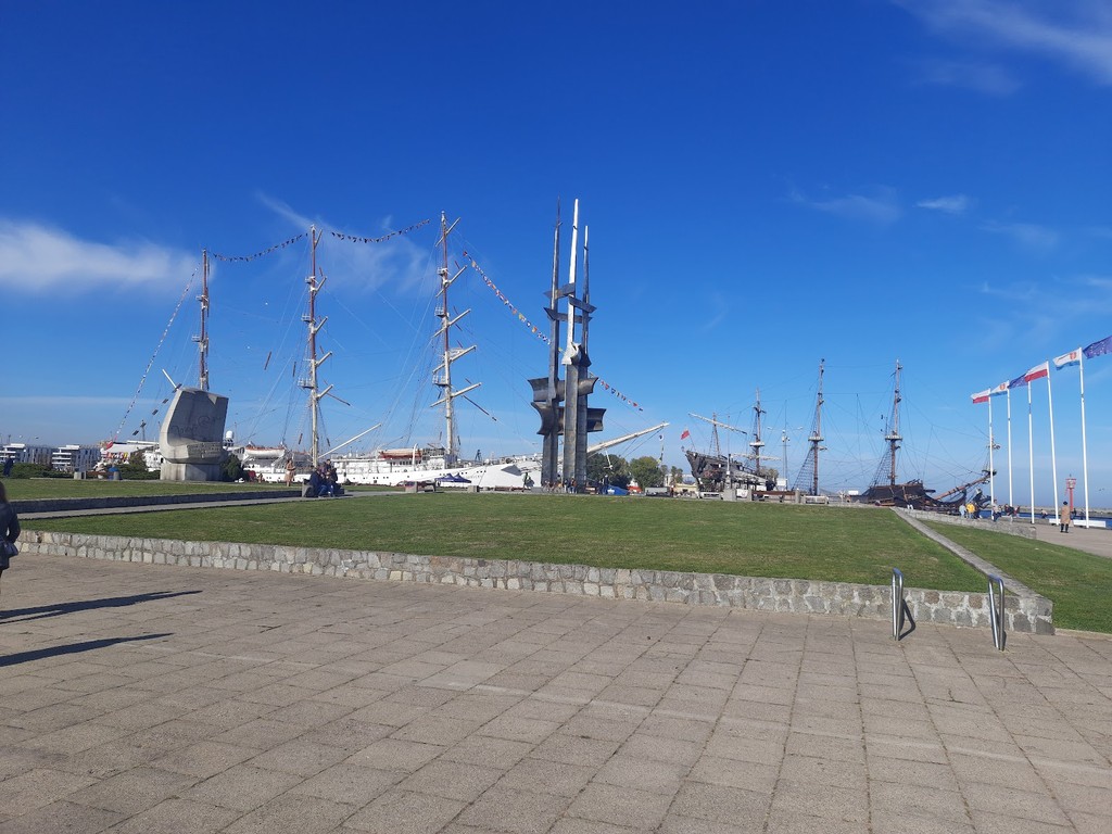 Kościuszki Square (Skwer Kościuszki) (Source: Google Maps)