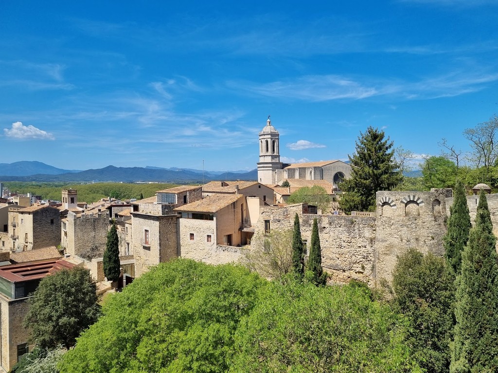 Girona City Walls (Passeig de la Muralla) (Source: Google Maps)