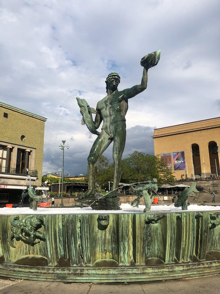 Poseidon Statue and Götaplatsen (Source: Google Maps)