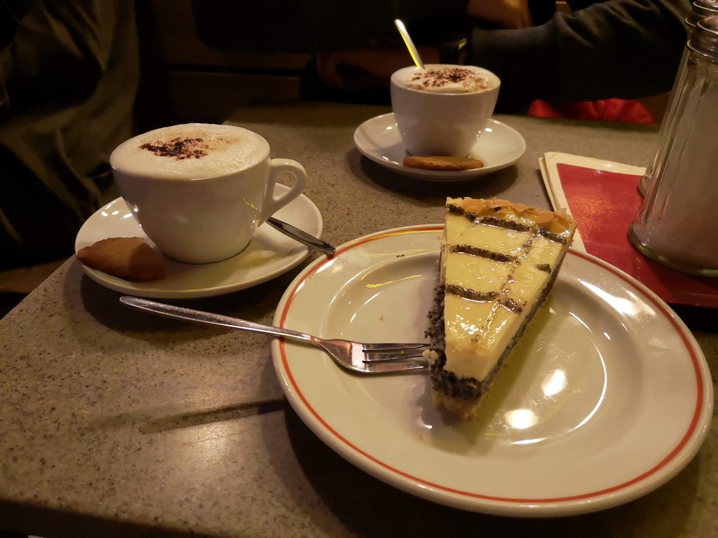 Café Gnosa (Source: Google Maps)