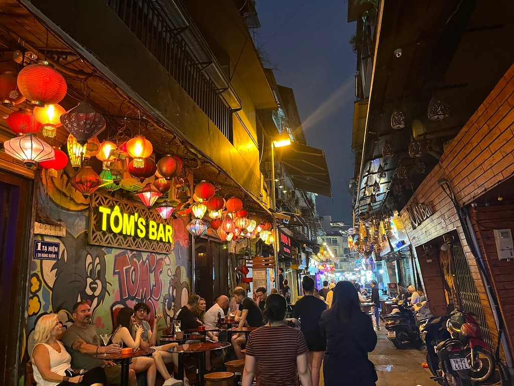 Ta Hien Street (Source: Google Maps)