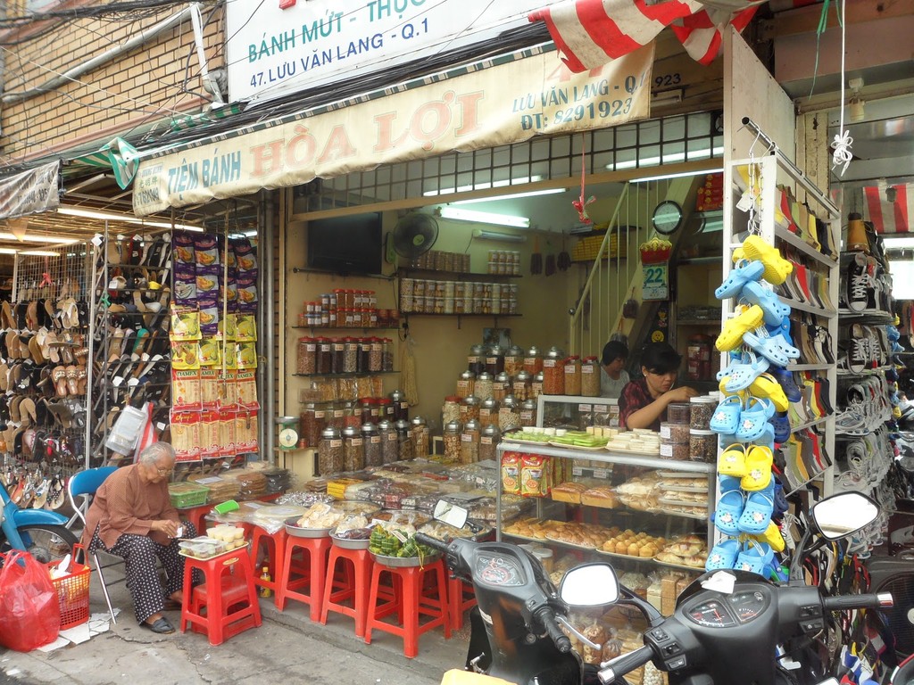 Ben Thanh Market (Source: Google Maps)