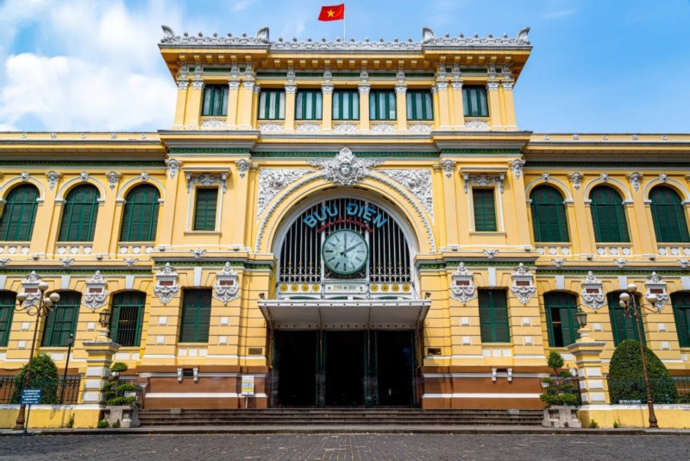 Saigon Central Post Office (Source: Google Maps)