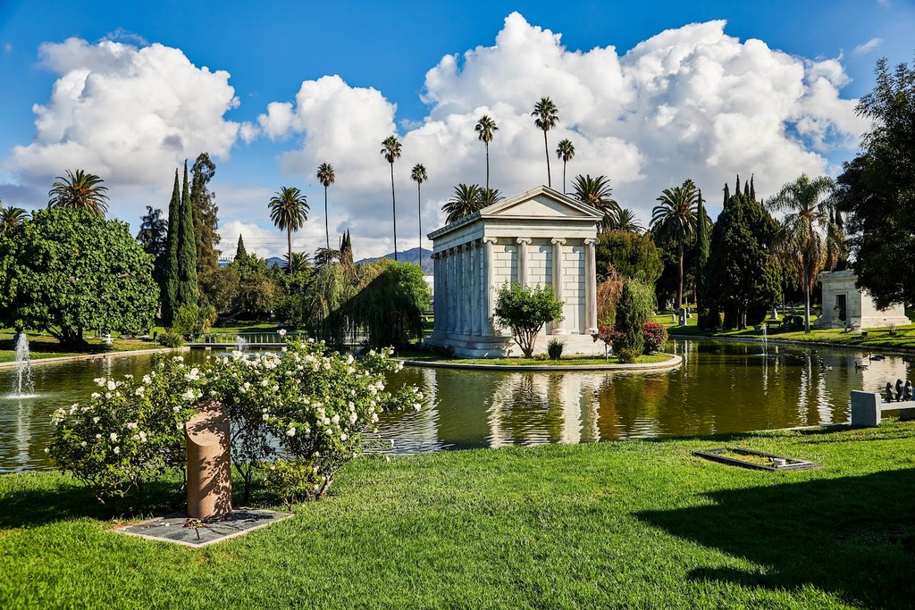 Hollywood Forever Cemetery (Source: Google Maps)