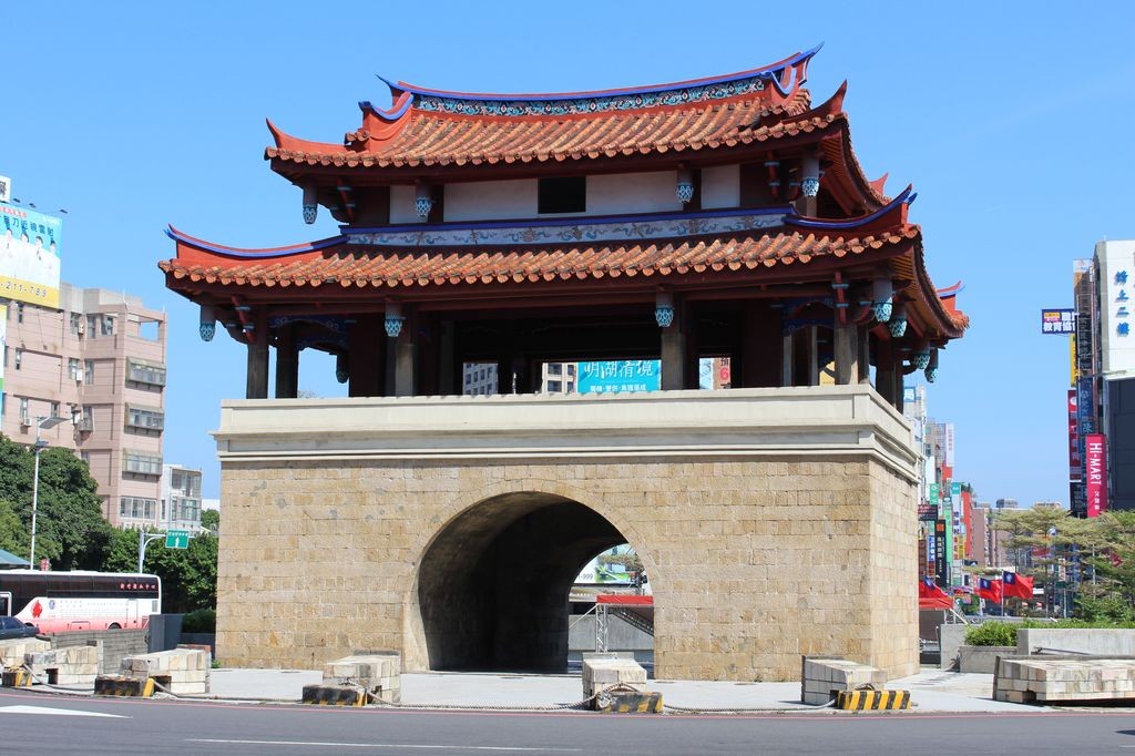 Hsinchu East Gate (Yingxi Gate) (Source: Google Maps)
