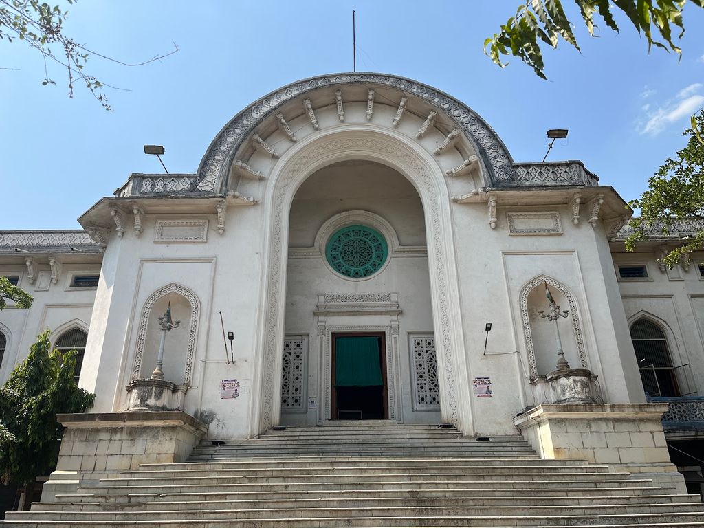 State Central Library (Source: Google Maps)
