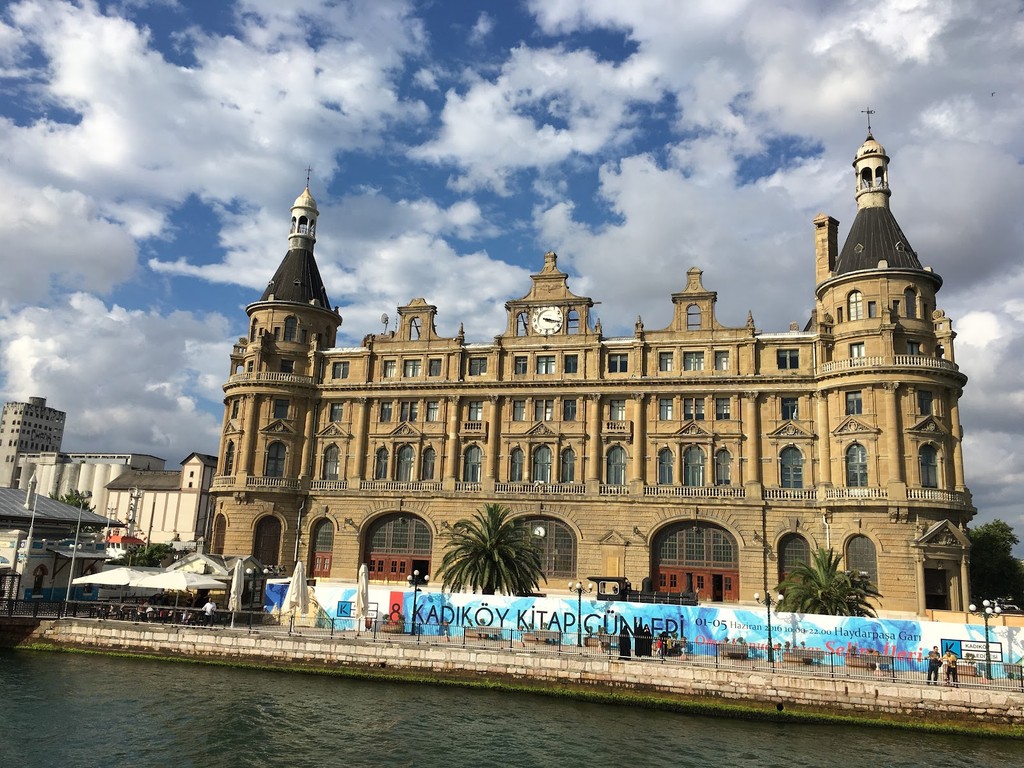 Haydarpaşa Train Station (Haydarpaşa Garı) (Source: Google Maps)