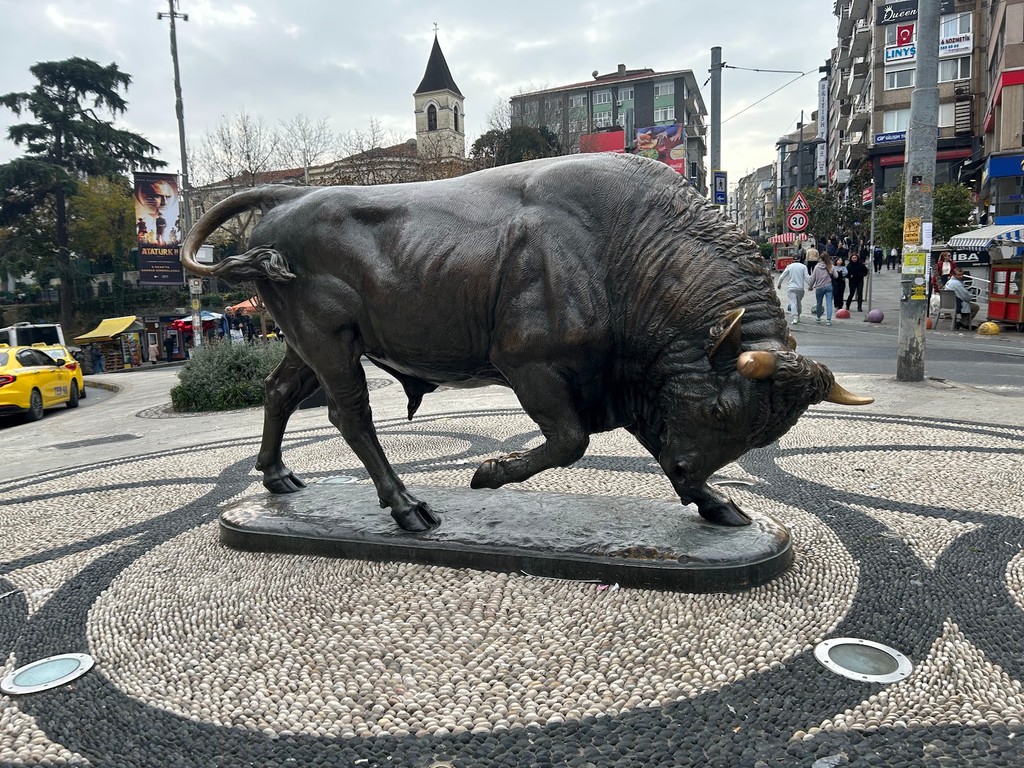 Kadıköy Bull Statue (Kadıköy Boğa Heykeli) (Source: Google Maps)
