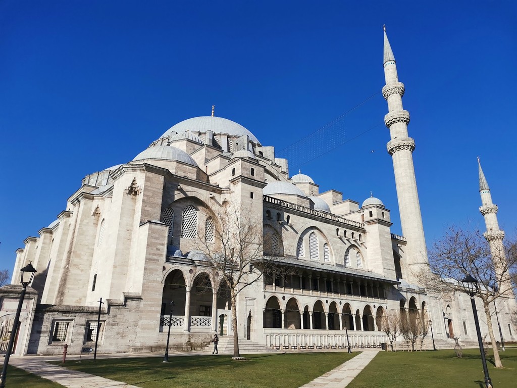 Süleymaniye Mosque (Source: Google Maps)