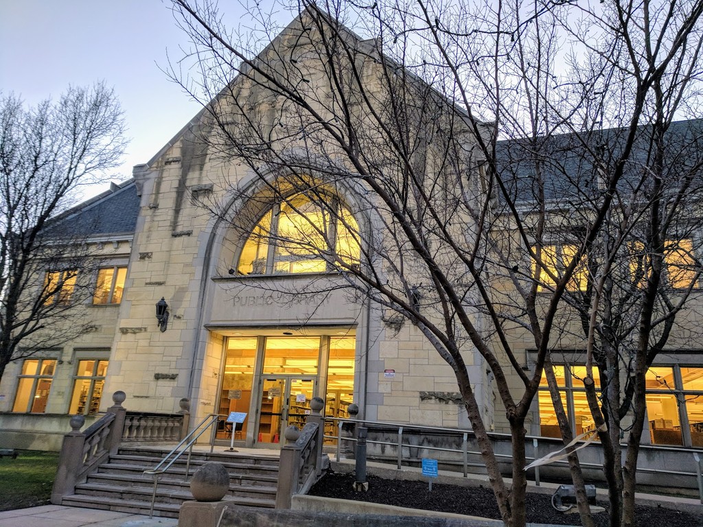 Joliet Public Library (Source: Google Maps)