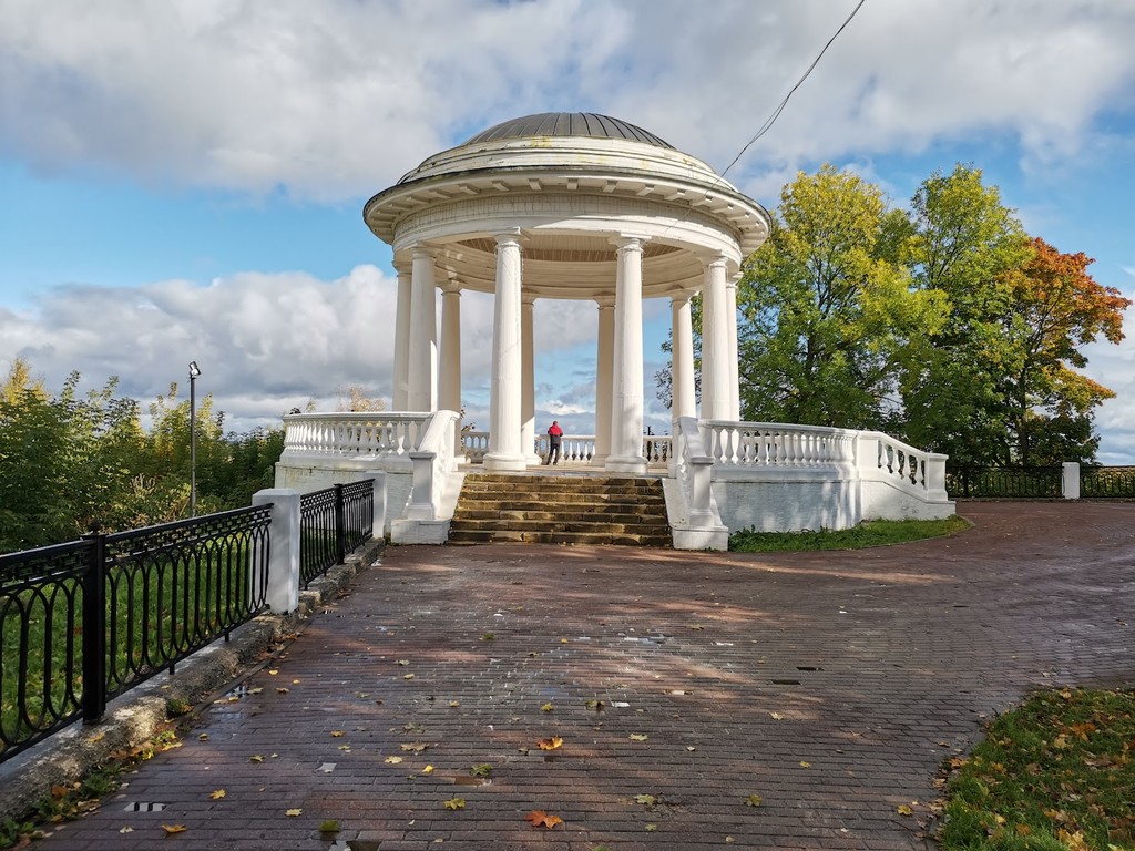 Александровский сад (Alexander Garden) (Source: Google Maps)