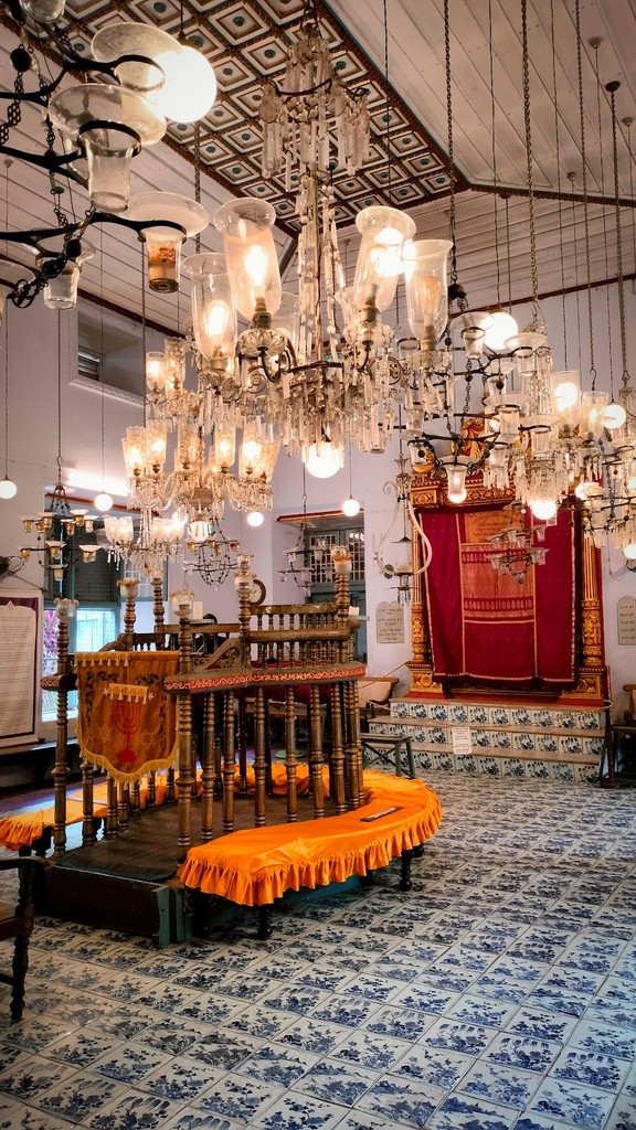 Paradesi Synagogue (Source: Google Maps)